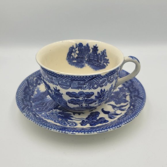Blue Willow Japan Cup and Saucer - Picture 4 of 6